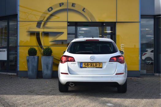 Opel Astra - 1.4 Turbo Cosmo (140pk) | Automaat | Comfortstoelen | Navigatie | Parkeersensoren | Cru - 1