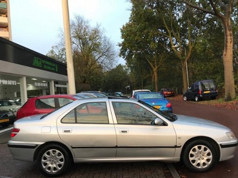 Peugeot 406 - 2.2 HDiF Gentry 1e Eigenaar/Nw Apk/Leder/Clima/Cruise - 1