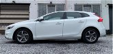 Volvo V40 - D4 R-Design - 1 - Thumbnail