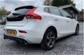 Volvo V40 - D4 R-Design - 1 - Thumbnail