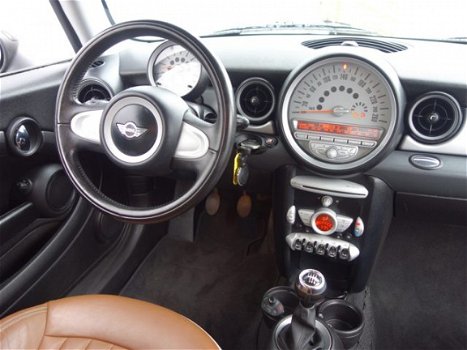 Mini Mini Cooper - 1.6 Leer Clima LM-velgen Chili - 1