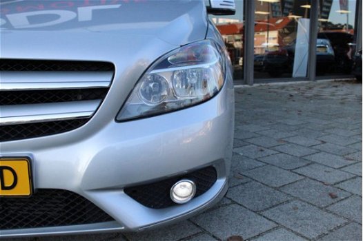 Mercedes-Benz B-klasse - 180 Ambition // NAVI // CLIMA // STOELVERWARMING - 1