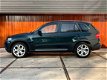 BMW X5 - 3.0d High Executive Individual Tiefgrüen l stijlvol genieten! l xDrive l Navi l Leder l Xen - 1 - Thumbnail