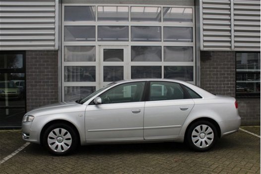 Audi A4 - 2.0 Advance Climate Cruise Navigatie N.A.P - 1