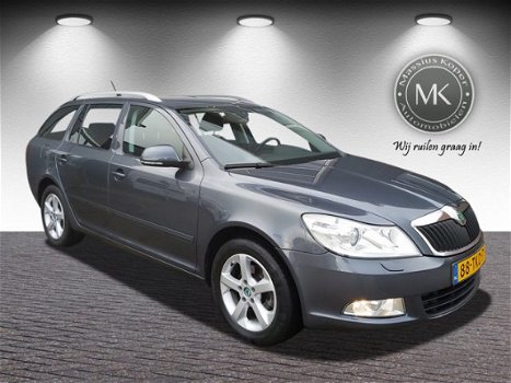 Skoda Octavia Combi - 1.4 TSI Elegance Business Line, Navigatie, Airco, Xenon, Pdc Voor&Achter - 1