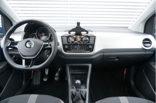 Volkswagen Up! - 1.0/60PK High Up · Cruise control · Parkeersensoren · Mistlampen - 1