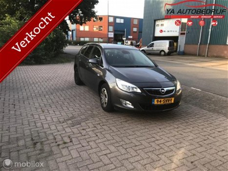 Opel Astra Sports Tourer - 1.7 CDTi Cosmo - 1