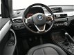 BMW X1 - sDrive 16d 116pk Business | Navi | Leder | Elektr. Kofferklep | - 1 - Thumbnail