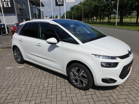 Citroën C4 Picasso - PureTech 130pk S&S Selection - 1