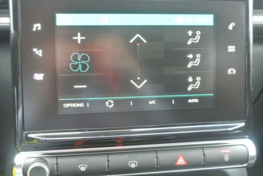 Citroën C3 - PureTech 82pk Feel Edition NAVI-DAB-PDC - 1