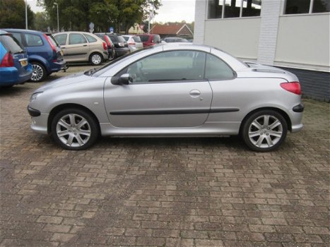 Peugeot 206 CC - 2.0 16V - 1