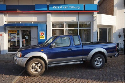 Nissan King Cab - Pick-Up 2.5 D 4WD - 1