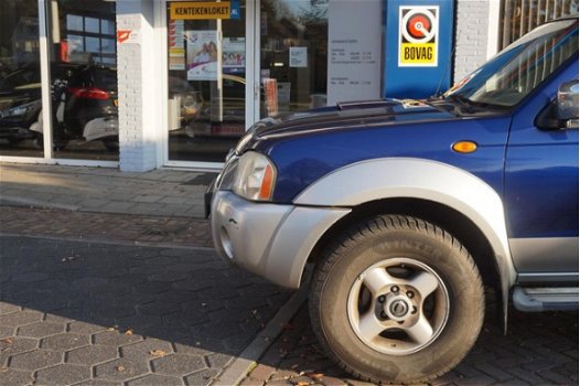 Nissan King Cab - Pick-Up 2.5 D 4WD - 1