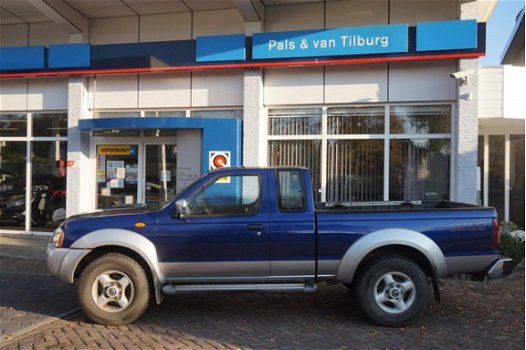 Nissan King Cab - Pick-Up 2.5 D 4WD - 1