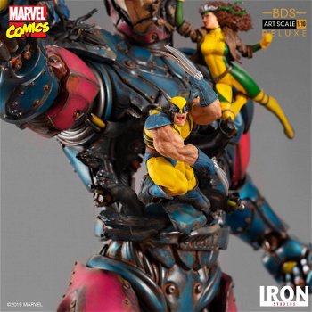 Iron studios Marvel Comics X-Men VS Sentinel Deluxe Statue - 2
