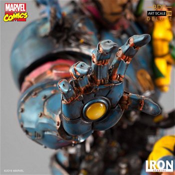 Iron studios Marvel Comics X-Men VS Sentinel Deluxe Statue - 7