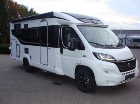 Bürstner Travel Van 690 T IC- Line 2016 - 23122 km - 2