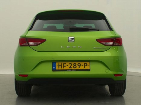 Seat Leon - 1.6 TDI Style Connect Ecomotive / NAVI / AIRCO-ECC / CRUISE CTR. / LM-VELGEN / PDC / * A - 1