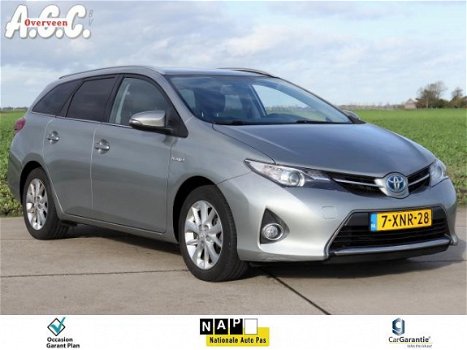 Toyota Auris - 1.8 Hybrid AUTOMAAT Navi+Camera ECC - 1