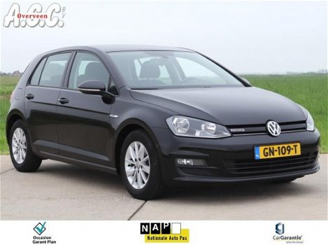 Volkswagen Golf - 1.6 TDi BlueMotion Park Assist Navi ECC - 1