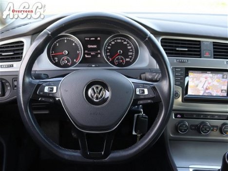 Volkswagen Golf - 1.6 TDi BlueMotion Park Assist Navi ECC - 1