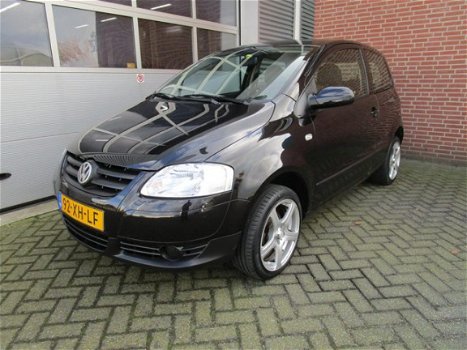 Volkswagen Fox - 1.4 Trendline - 1