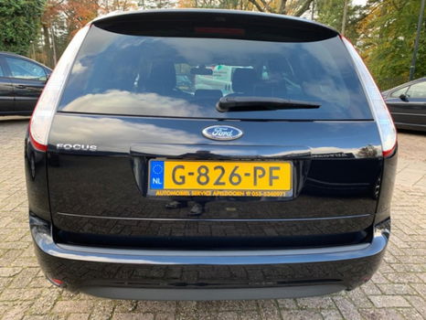 Ford Focus Wagon - 1.6 Trend *AIRCO*STUURBEKR.*DIMLICHT AUTOM.*LM VELGEN - 1