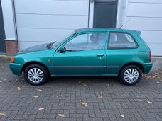 Toyota Starlet - 1.3-16V stuurbekrachtiging, Apk, onderhoudsboekjes