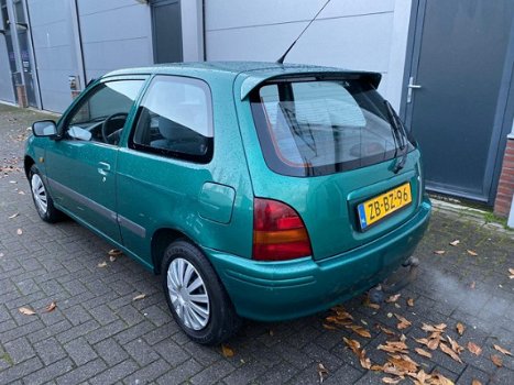 Toyota Starlet - 1.3-16V stuurbekrachtiging, Apk, onderhoudsboekjes - 1