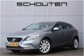 Volvo V40 - 1.6 T3 Momentum Navi Ecc Cruise PDC Trekhaak 17'' - 1 - Thumbnail