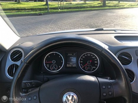 Volkswagen Tiguan - 2.0 TDI Comfort&Design 4Motion - 1