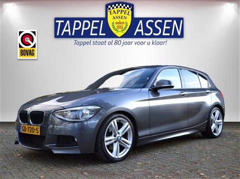 BMW 1-serie - 125d AUTO-8 / M PAKKET / ALCANTARA / NAVI / CAMERA / H-K SOUND / LMV 18'' - 1