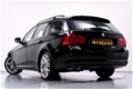 BMW 3-serie Touring - 318i Business Line NL-Auto Cruise Control PDC Achter Navi ECC LMV - 1 - Thumbnail