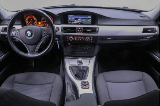 BMW 3-serie Touring - 318i Business Line NL-Auto Cruise Control PDC Achter Navi ECC LMV - 1