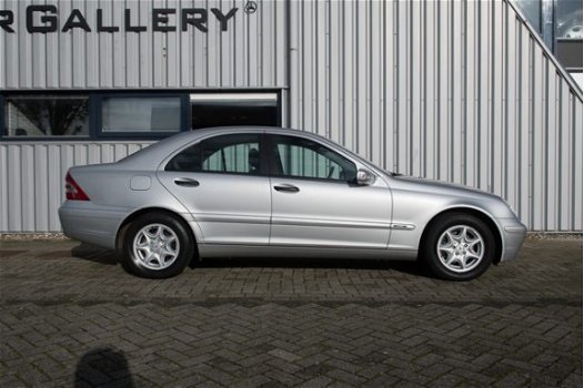 Mercedes-Benz C-klasse - 180 K. Classic 40190km Youngtimer - 1