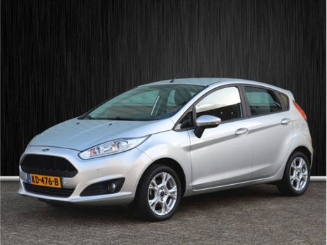 Ford Fiesta - 1.0 Style Ultimate (5-drs Hatchb.) 80pk Navigatie/PDC/Airconditioning - 1