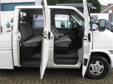 Volkswagen Transporter - CDC SYNCRO O 0, 9 2.5 tdi dubbel cabine BE trekker - 1