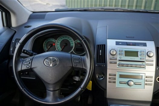 Toyota Corolla Verso - 1.6 16V VVT-i Sol + Airco / Cruise / Garantie - 1