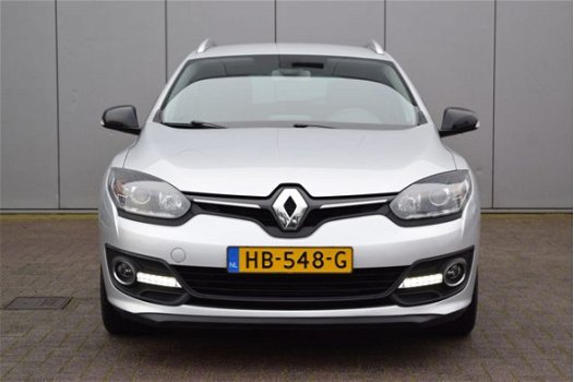 Renault Mégane Estate - 1.5 dCi Limited Navi Climate Cruise Led Dagrij Trekh. Getint Glas Dakrails - 1