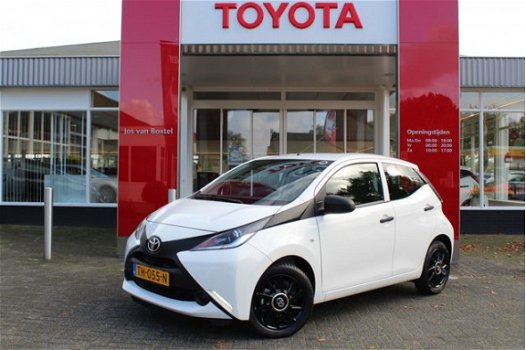 Toyota Aygo - 1.0 VVT-i x-fun 5 DEURS/ LM-VELGEN/ AIRCO/ BLUETOOTH - 1