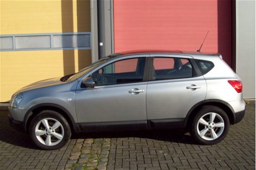 Nissan Qashqai - 2.0 Acenta 4WD - 1