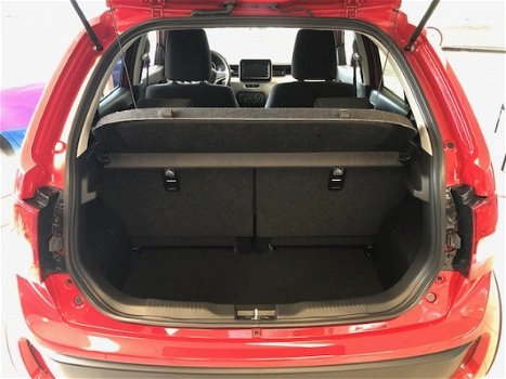 Suzuki Ignis - 1.2 Select NIEUW, Rijklaarprijs incl. 750, - aan accessoires, uw voordeel is ruim 210 - 1