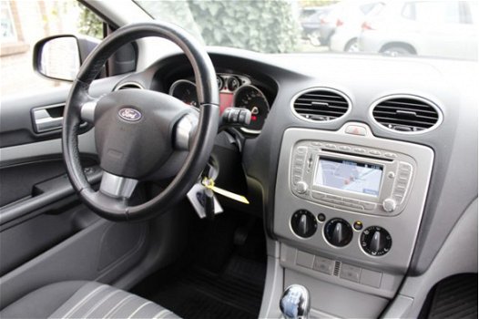 Ford Focus Wagon - 1.6 TDCi EcoNetic 2009, Airco, Navigatie, Bluetooth, Trekhaak - 1