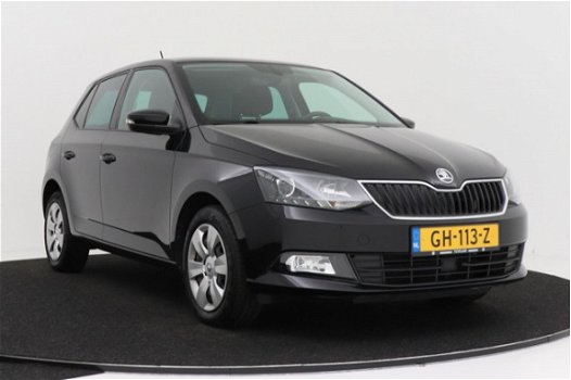 Skoda Fabia - 1.2 TSI First Edition Ambition | Parkeersensoren | Climate control - 1