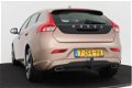 Volvo V40 - 2.0 D4 Summum Business | Sportpakket | Panoramadak | LEER | etc etc - 1 - Thumbnail