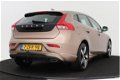 Volvo V40 - 2.0 D4 Summum Business | Sportpakket | Panoramadak | LEER | etc etc - 1 - Thumbnail