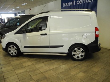 Ford Transit Courier - Trend Navi Trekhaak Sidebars - 1