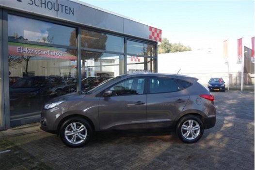 Hyundai ix35 - 1.6i GDI Business Edition Camera, Navigatie - 1