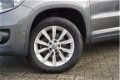 Volkswagen Tiguan - 2.0 TDI DSG 4-M SPORT & STYLE NAV TREKHAAK - 1 - Thumbnail