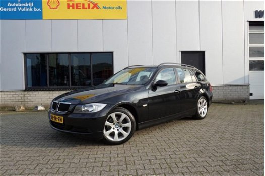 BMW 3-serie Touring - 318i Business Line ECC NAV CRUISE - 1